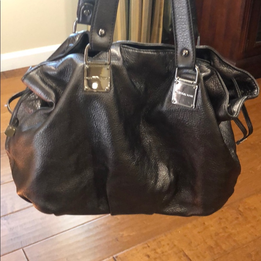 Michael Kors purse - Picture 6 of 6